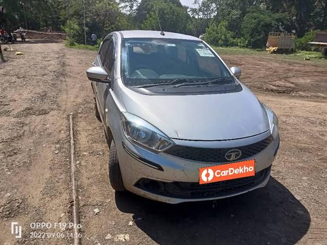 https://images10.gaadi.com/usedcar_image/3642506/original/processed_15753fd6-b978-489a-bb5a-5fff0266ba75.jpg?imwidth=6400