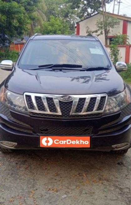 Mahindra XUV500 W8 2WD Mahindra XUV500 W8 2WD
