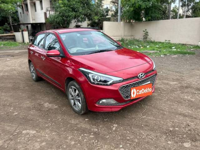 https://images10.gaadi.com/usedcar_image/3642575/original/processed_b0cbc2f6-b56c-4c91-96ac-ac237e148d89.jpg?imwidth=6400