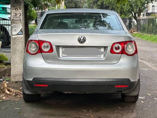 https://images10.gaadi.com/usedcar_image/3642662/original/processed_e0945216-7001-4985-bbfa-867f99e52df6.JPG?imwidth=6401
