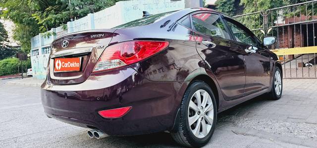 https://images10.gaadi.com/usedcar_image/3642751/original/processed_img2901463__used_car_2901463_1698427584.jpg?imwidth=6402