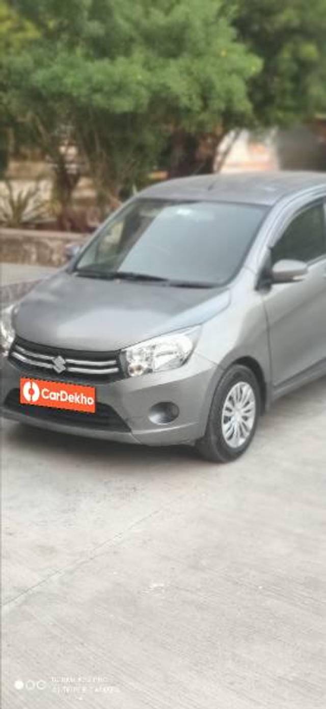https://images10.gaadi.com/usedcar_image/3642973/original/processed_bb062cef-d75e-4914-96d3-fe912b895c78.jpg?imwidth=6402
