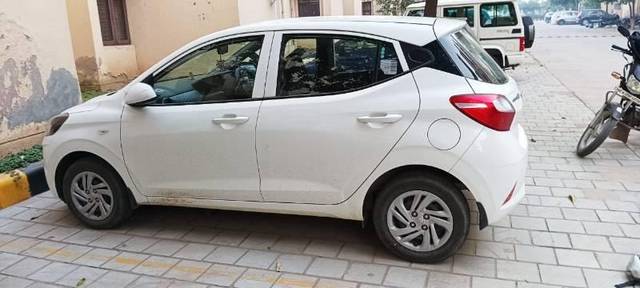https://images10.gaadi.com/usedcar_image/3643055/original/processed_2c6c3fce-4ad1-419e-ab27-d8eaaee96637.jpg?imwidth=6402