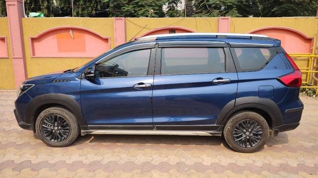 https://images10.gaadi.com/usedcar_image/3643431/original/21__VCC_IMG_1697866561833_1808459_95_1697866777.jpg?imwidth=6401