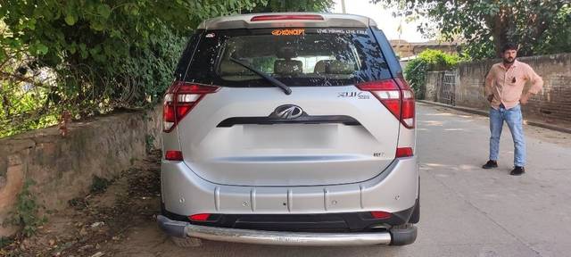 https://images10.gaadi.com/usedcar_image/3643435/original/21__VCC_1808490_96_1697871119.jpg?imwidth=6402
