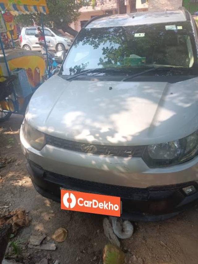 https://images10.gaadi.com/usedcar_image/3643510/original/processed_4849f3b2-a799-4903-be72-9299abfca307.jpg?imwidth=6400