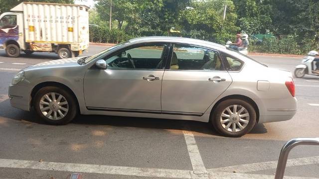 https://images10.gaadi.com/usedcar_image/3643576/original/21__VCC_IMG_1697874960722_1808574_95_1697875306.jpg?imwidth=6402