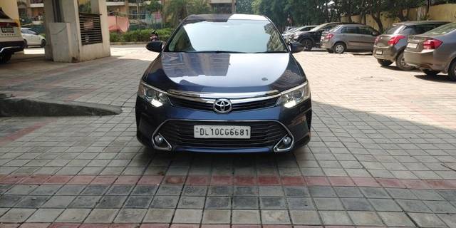 https://images10.gaadi.com/usedcar_image/3643591/original/21__VCC_IMG_1697872052930_1808544_94_1697872461.jpg?imwidth=6401