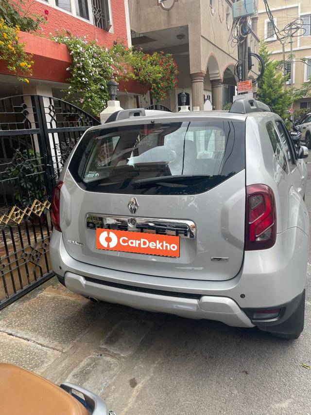 https://images10.gaadi.com/usedcar_image/3643716/original/processed_img2901907__used_car_2901907_1698557700.jpg?imwidth=6401