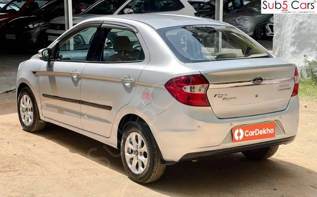 https://images10.gaadi.com/usedcar_image/3643777/original/processed_img2901933__usedcar_3_70641698487660_1698487678.jpeg?imwidth=6401