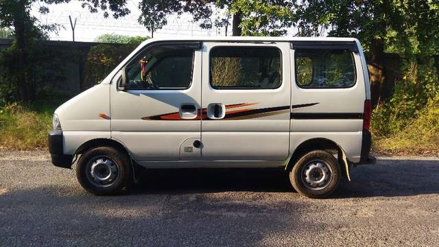 https://images10.gaadi.com/usedcar_image/3643963/original/21__VCC_IMG_1697883358070_1808761_95_1697883383.jpg?imwidth=6401