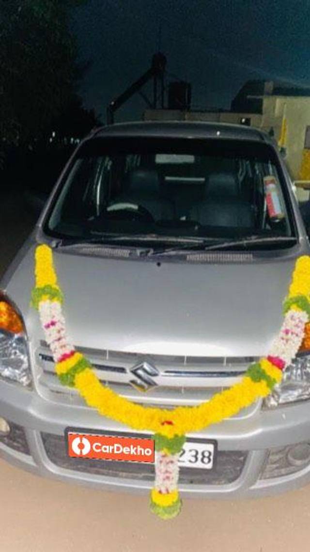 https://images10.gaadi.com/usedcar_image/3644133/original/processed_050d41d8-3e16-4af0-a89b-e40cbe9814ee.jpeg?imwidth=6401