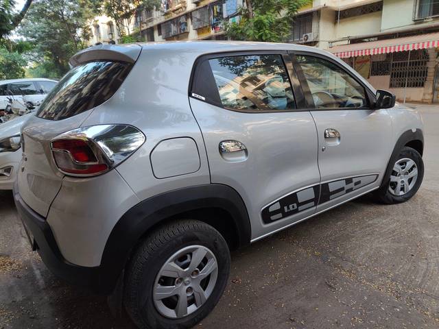 https://images10.gaadi.com/usedcar_image/3644257/original/processed_img2902225__used_car_2902225_1698502511.jpg?imwidth=6401