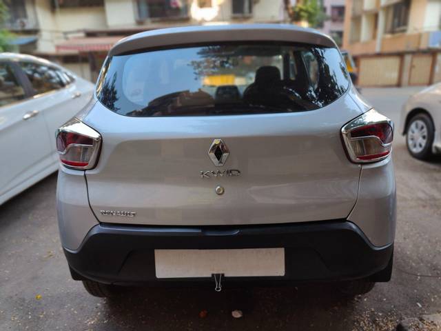 https://images10.gaadi.com/usedcar_image/3644257/original/processed_img2902225__used_car_2902225_1698502513.jpg?imwidth=6402