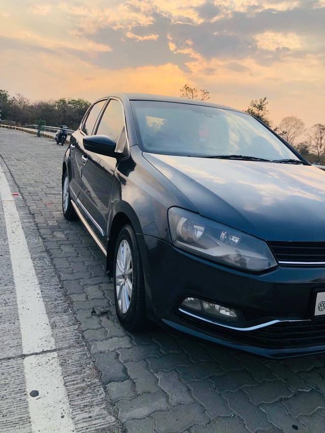 https://images10.gaadi.com/usedcar_image/3644327/original/img2902233__usedcar_089d252a_ecbb_4fd0_823a_89f845dc3818_354231698506435_1698506455.jpeg?imwidth=6400