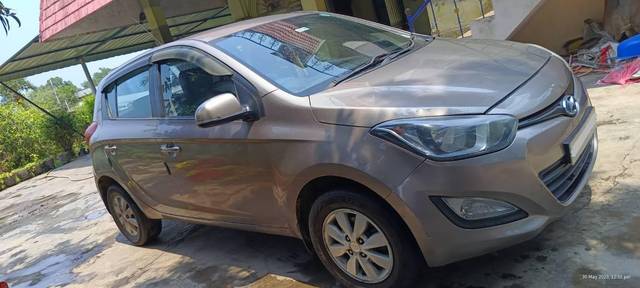 https://images10.gaadi.com/usedcar_image/3644448/original/processed_21cd736a-a899-4123-bc9c-21edddccfcf5.jpg?imwidth=6401