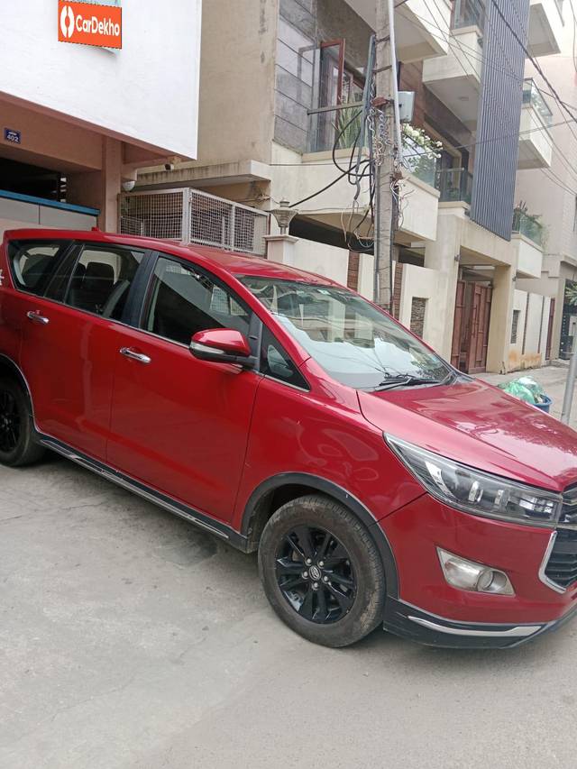 https://images10.gaadi.com/usedcar_image/3644522/original/processed_2f3d7cd6-516e-4b22-9abb-8b9493ffa8da.jpg?imwidth=6400