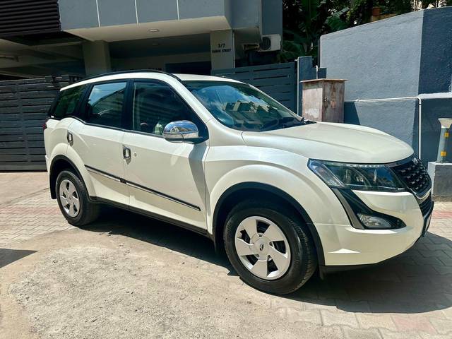 https://images10.gaadi.com/usedcar_image/3644787/original/processed_img2902347__used_car_2902347_1698557112.jpg?imwidth=6400