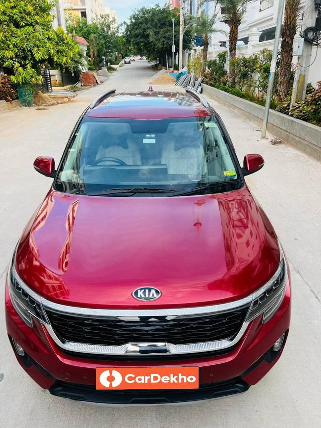 https://images10.gaadi.com/usedcar_image/3644926/original/processed_img2902418__used_car_2902418_1698561557.jpg?imwidth=6400