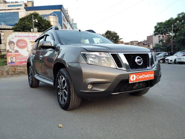 https://images10.gaadi.com/usedcar_image/3644963/original/processed_img2902433__used_car_2902433_1698563170.jpg?imwidth=6400