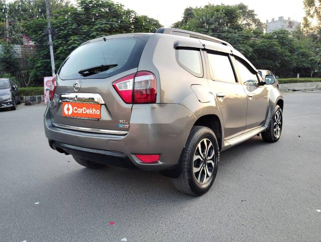 https://images10.gaadi.com/usedcar_image/3644963/original/processed_img2902433__used_car_2902433_1698563188.jpg?imwidth=6402