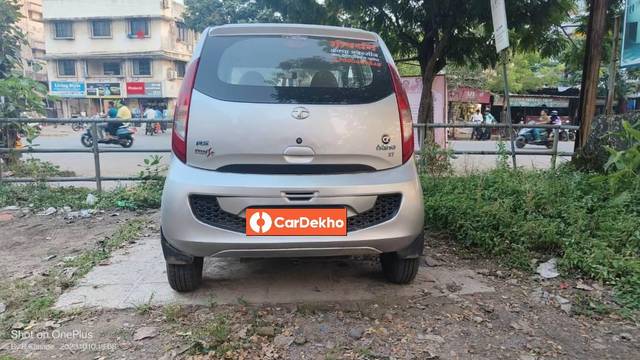 https://images10.gaadi.com/usedcar_image/3645091/original/processed_a89c0343-2105-4b67-9f06-7600542e5e1f.jpg?imwidth=6401