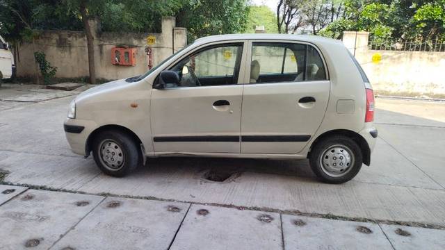 https://images10.gaadi.com/usedcar_image/3645137/original/22__VCC_IMG_1697960428323_1809050_95_1697960657.jpg?imwidth=6401