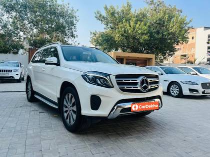 Mercedes-Benz GLS 350d 4MATIC Mercedes-Benz GLS 350d 4MATIC