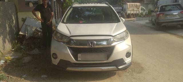 https://images10.gaadi.com/usedcar_image/3645381/original/22__VCC_1809109_94_1697968727.jpg?imwidth=6400