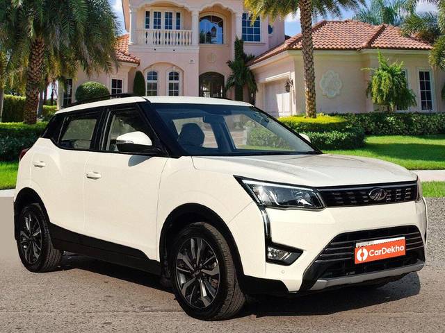 https://images10.gaadi.com/usedcar_image/3645423/original/processed_img2902685__used_car_2902685_1698576781.jpg?imwidth=6400