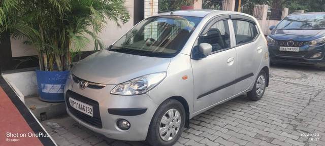 https://images10.gaadi.com/usedcar_image/3645936/original/processed_a97ce157-a533-488b-aaae-10e810d1dd5c.jpg?imwidth=6402