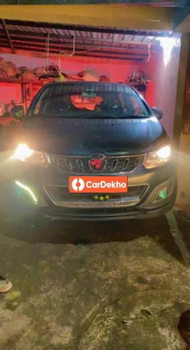 https://images10.gaadi.com/usedcar_image/3646457/original/processed_6e9845a5-2e66-4e03-aa04-9b831e2580ff.jpg?imwidth=6401