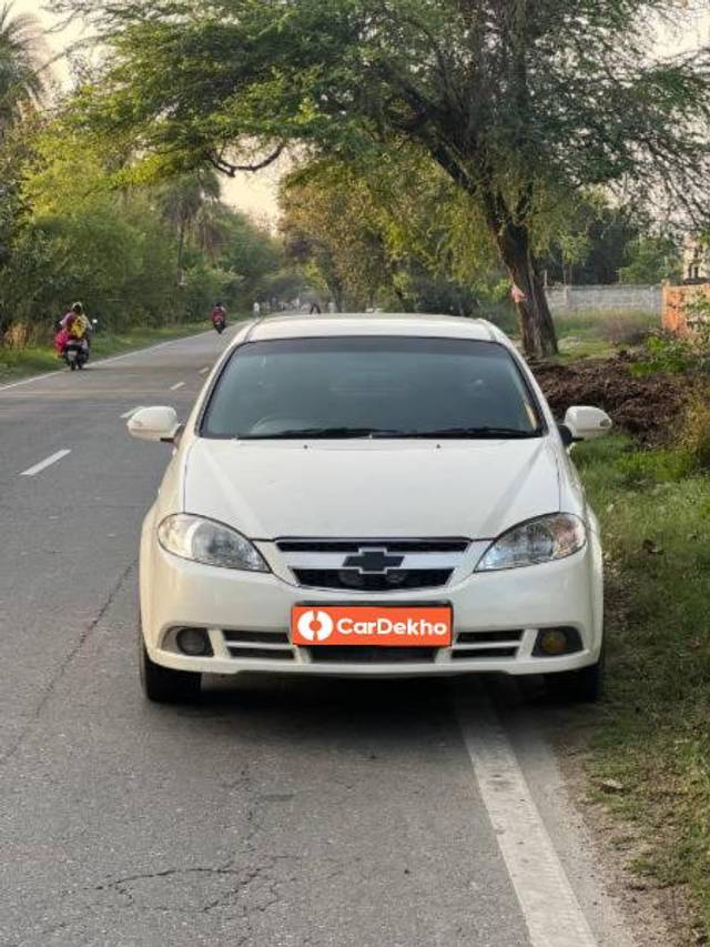 https://images10.gaadi.com/usedcar_image/3646503/original/processed_3ac12467-5630-4756-ac66-d4826638e4cb.jpeg?imwidth=6400