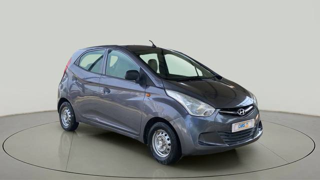 https://images10.gaadi.com/usedcar_image/3646740/original/slot__1-7-Exterior-13280258735-20bbf247738b402c8db5e9fed8833815-Exterior-7.jpg?imwidth=6400