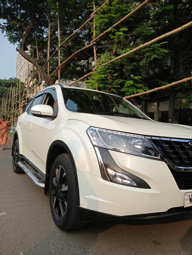 https://images10.gaadi.com/usedcar_image/3646770/original/processed_img2903189__usedcar_img20231030150442_2903189_1698666316.jpg?imwidth=6401