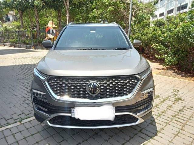 https://images10.gaadi.com/usedcar_image/3646853/original/processed_cff89de0-dd50-49a5-9bd9-d4a42a78bb29.jpeg?imwidth=6400