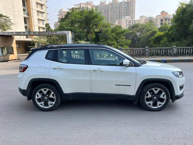 https://images10.gaadi.com/usedcar_image/3646899/original/processed_img2903256__used_car_2903256_1698667177.jpg?imwidth=6401