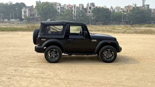 https://images10.gaadi.com/usedcar_image/3646945/original/processed_img2903289__used_car_2903289_1699514864.jpg?imwidth=6401