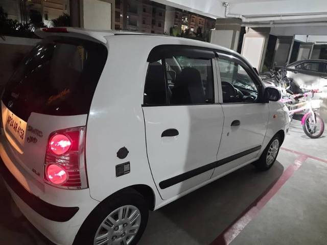 https://images10.gaadi.com/usedcar_image/3647196/original/processed_00208926-9e75-404e-8524-e5b105af63a4.jpg?imwidth=6402