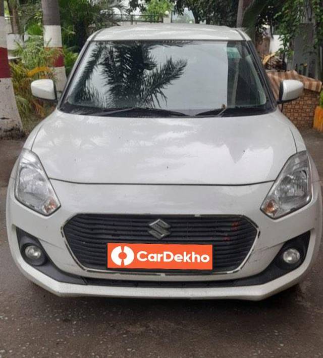 https://images10.gaadi.com/usedcar_image/3647292/original/processed_674465b2-dbbc-4009-ab02-3e2c25a98b1d.jpeg?imwidth=6400