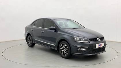 Volkswagen Vento 1.0 TSI Highline AT Volkswagen Vento 1.0 TSI Highline AT