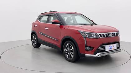 Mahindra XUV300 W8 Option BSVI Mahindra XUV300 W8 Option BSVI