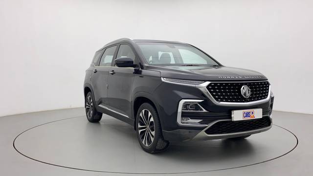 https://images10.gaadi.com/usedcar_image/3647466/original/32a618c5-84a7-4bd1-bb99-7a6079302dc4__44.jpg?imwidth=6400