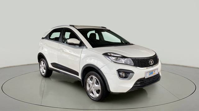 https://images10.gaadi.com/usedcar_image/3647495/original/slot__1-7-Exterior-14447350750-bbdf8f73fd2742599d97585a277e1995-Exterior-7.jpg?imwidth=6400