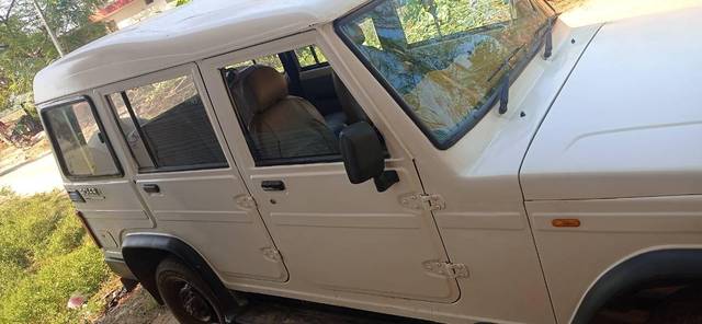 https://images10.gaadi.com/usedcar_image/3647745/original/processed_c83a7f25-f5bb-4bba-865a-90840b75eee2.jpg?imwidth=6401