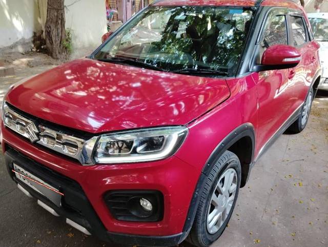 https://images10.gaadi.com/usedcar_image/3647758/original/processed_a1d38729-74fa-40d2-973a-244944233e89.jpg?imwidth=6402