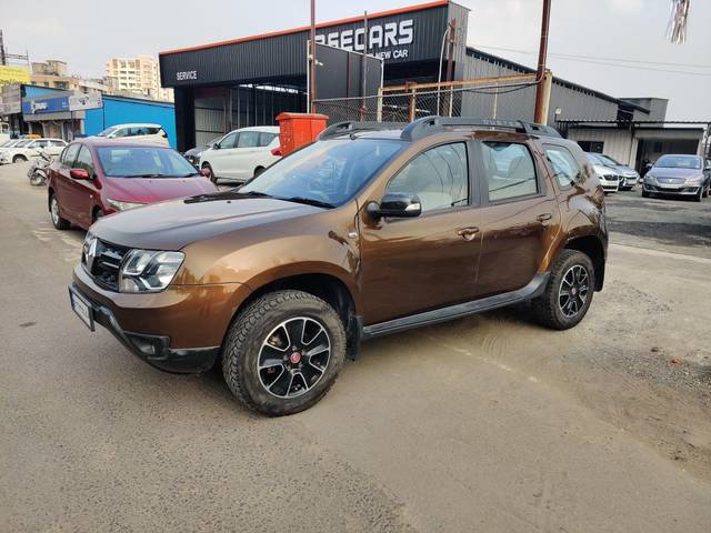 https://images10.gaadi.com/usedcar_image/3647847/original/processed_img2903668__used_car_2903668_1700476007.jpg?imwidth=6402