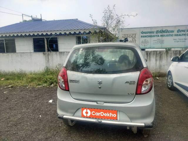https://images10.gaadi.com/usedcar_image/3647894/original/processed_531a84b7-c70d-4913-9e92-f19162128bcf.jpg?imwidth=6402