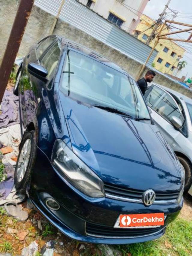 https://images10.gaadi.com/usedcar_image/3647912/original/processed_44dc63eb-5912-4c8e-8e0a-8c325b6f7faa.jpg?imwidth=6400