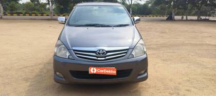 Toyota Innova 2.5 V Diesel 7-seater Toyota Innova 2.5 V Diesel 7-seater